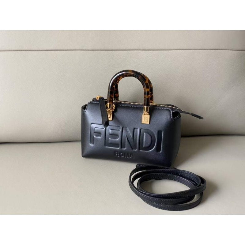 Fendi By The Way Shoulder Bag Shoulder Bag Bgmp1064