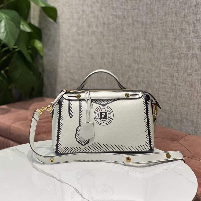 Fendi By The Way Shoulder Bag Shoulder Bag Bgmp1070