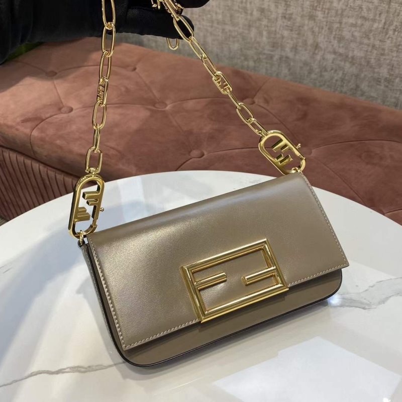 Fendi Hand Bag Mini Chain Travel Bag