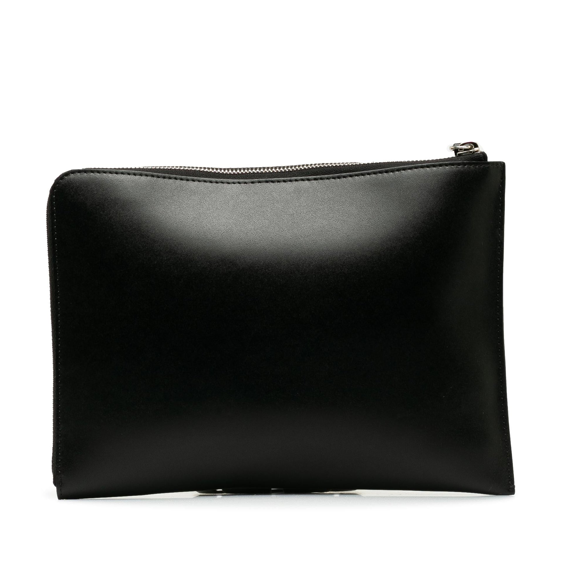 Fendi Fun Fair Studded Clutch Shg Isvuj2 Clutch Bag