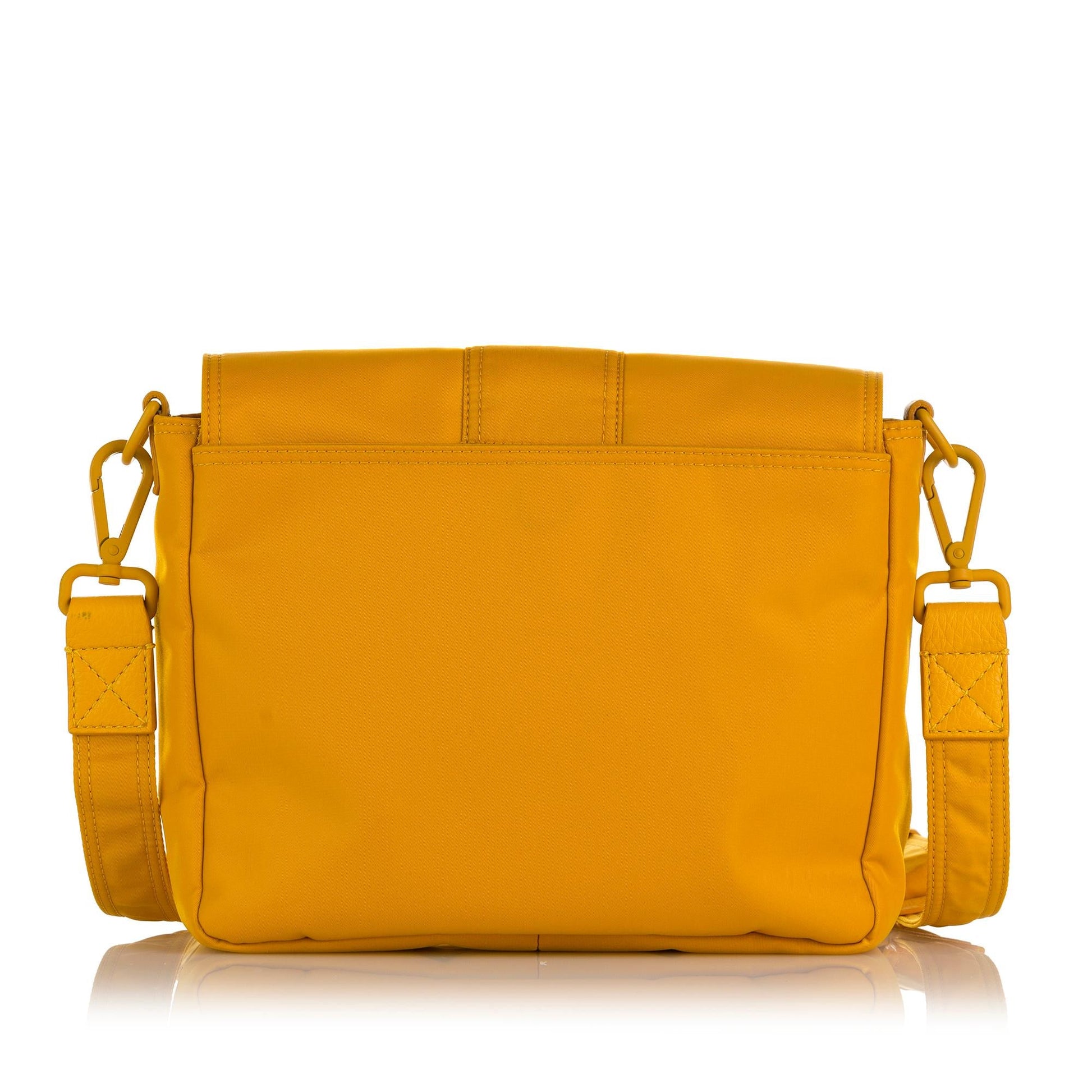 Fendi Mamma Baguette Crossbody Bag Shg X2Ndef Medium Shoulder Bag