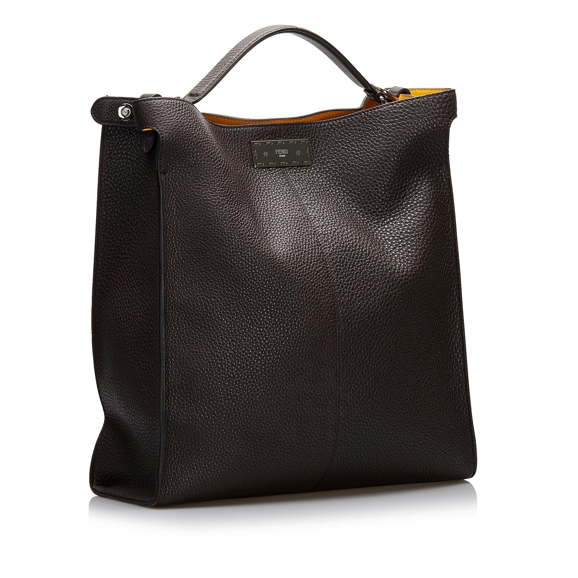 Fendi Peekaboo Lite Fit Shg Jqhosm Satchel Bag