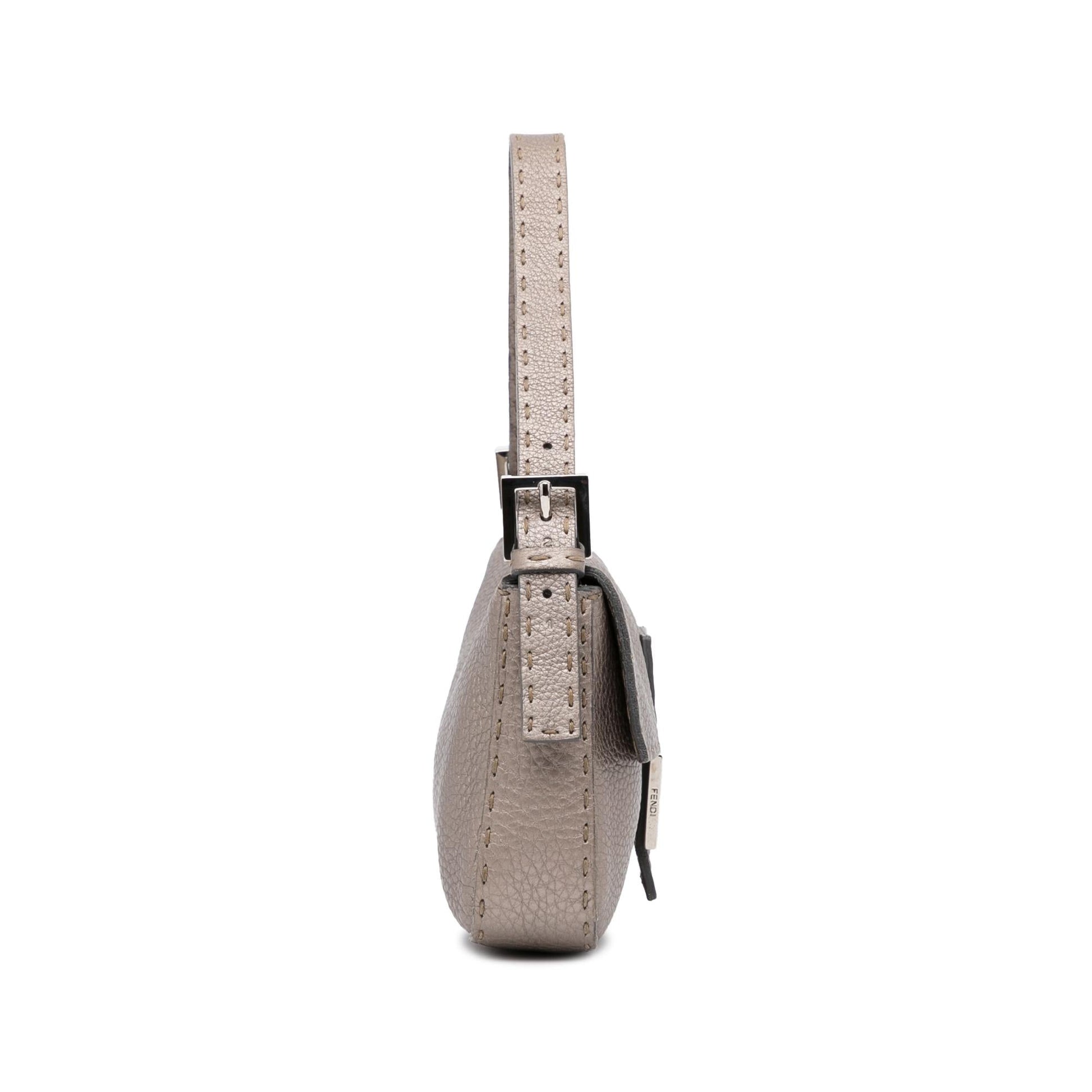 Fendi Selleria Baguette Shg Gqgros Handbag Shoulder Bag