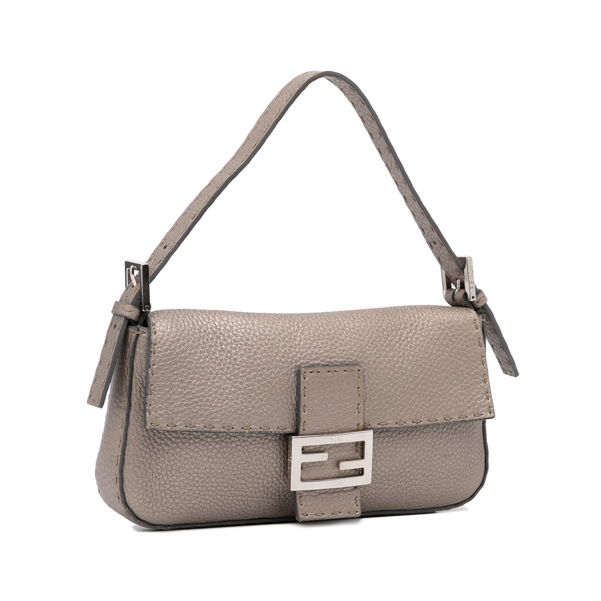 Fendi Selleria Baguette Shg Gqgros Handbag Shoulder Bag