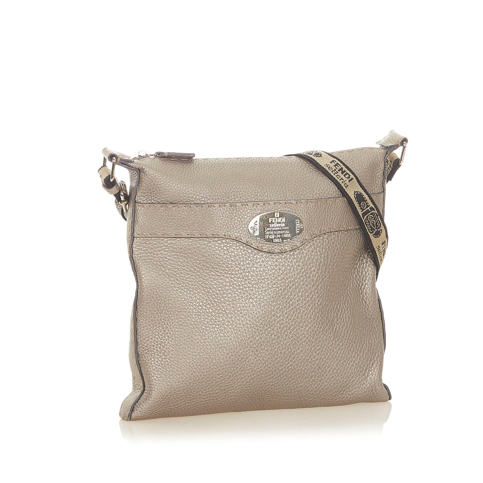 Fendi Selleria Crossbody Bag Shg Leather Bag Shg 19089
