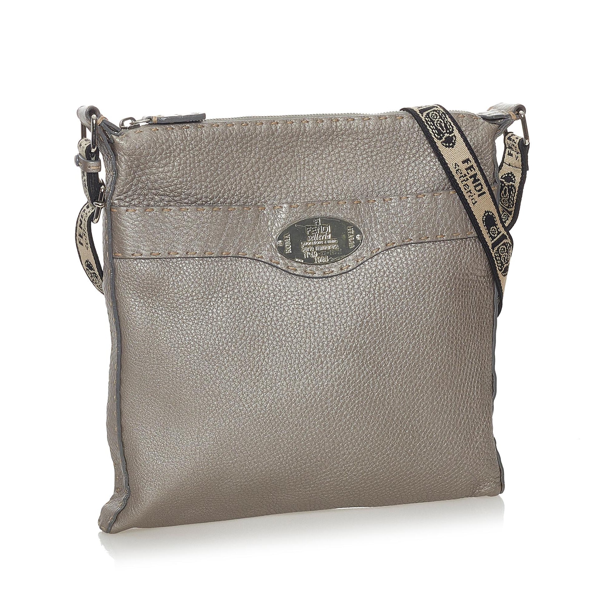 Fendi Selleria Crossbody Bag Shg Leather Bag Shg 28116