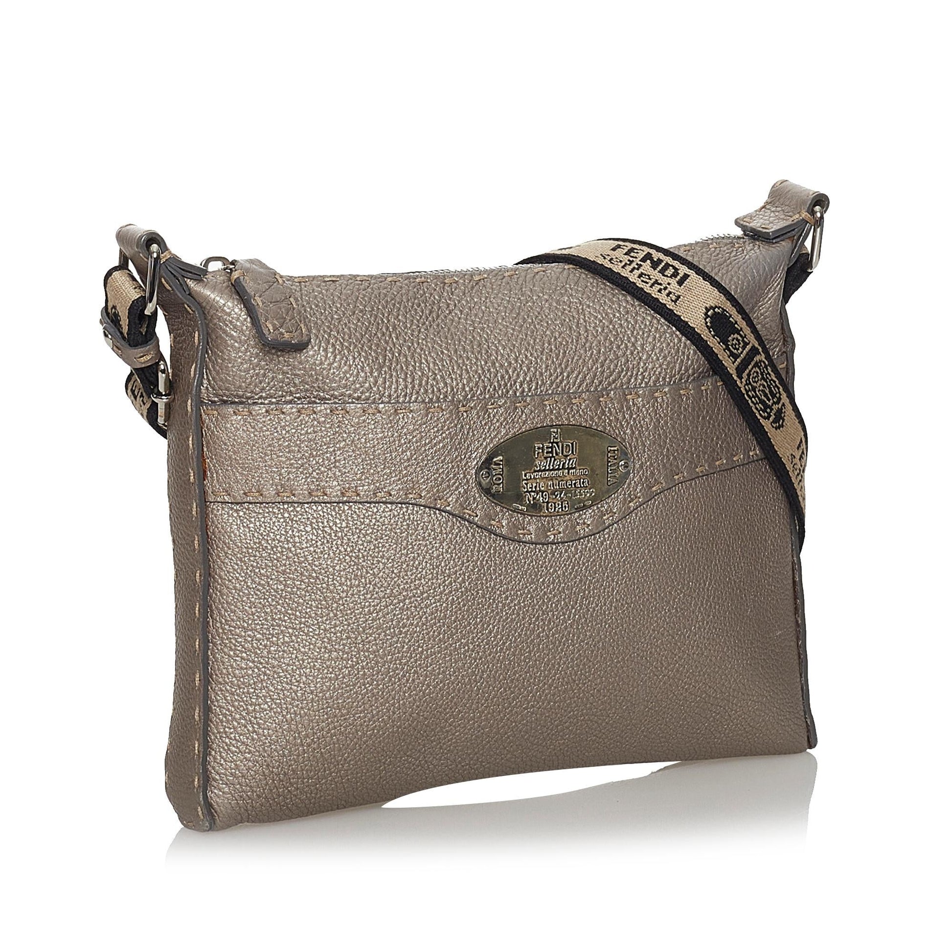 Fendi Selleria Crossbody Bag Shg Leather Bag Shg 31249