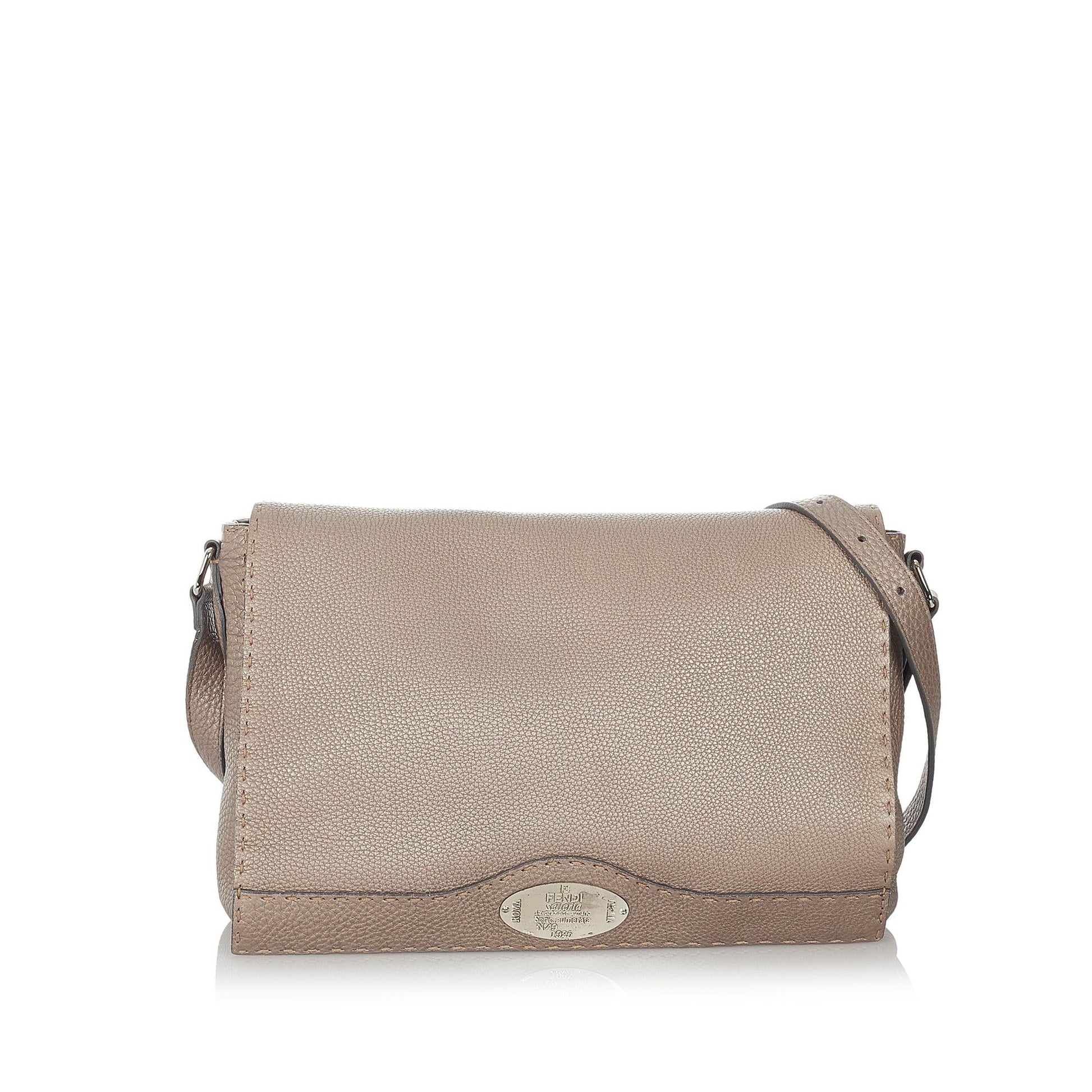 Fendi Selleria Crossbody Bag Shg Leather Bag Shg 33789