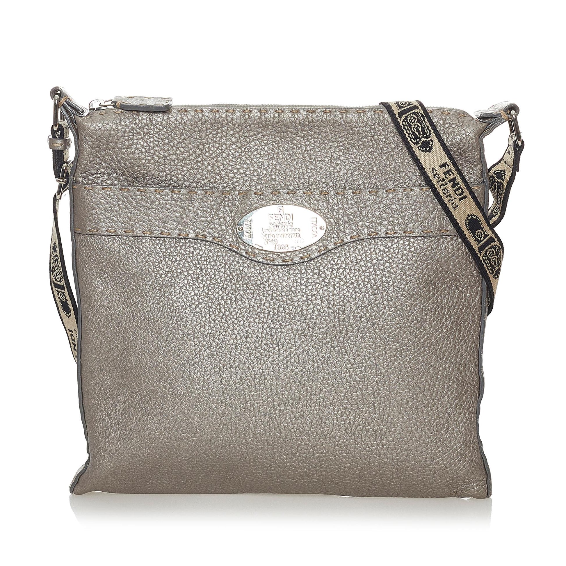Fendi Selleria Crossbody Bag Shg Leather Bag Shg 33986