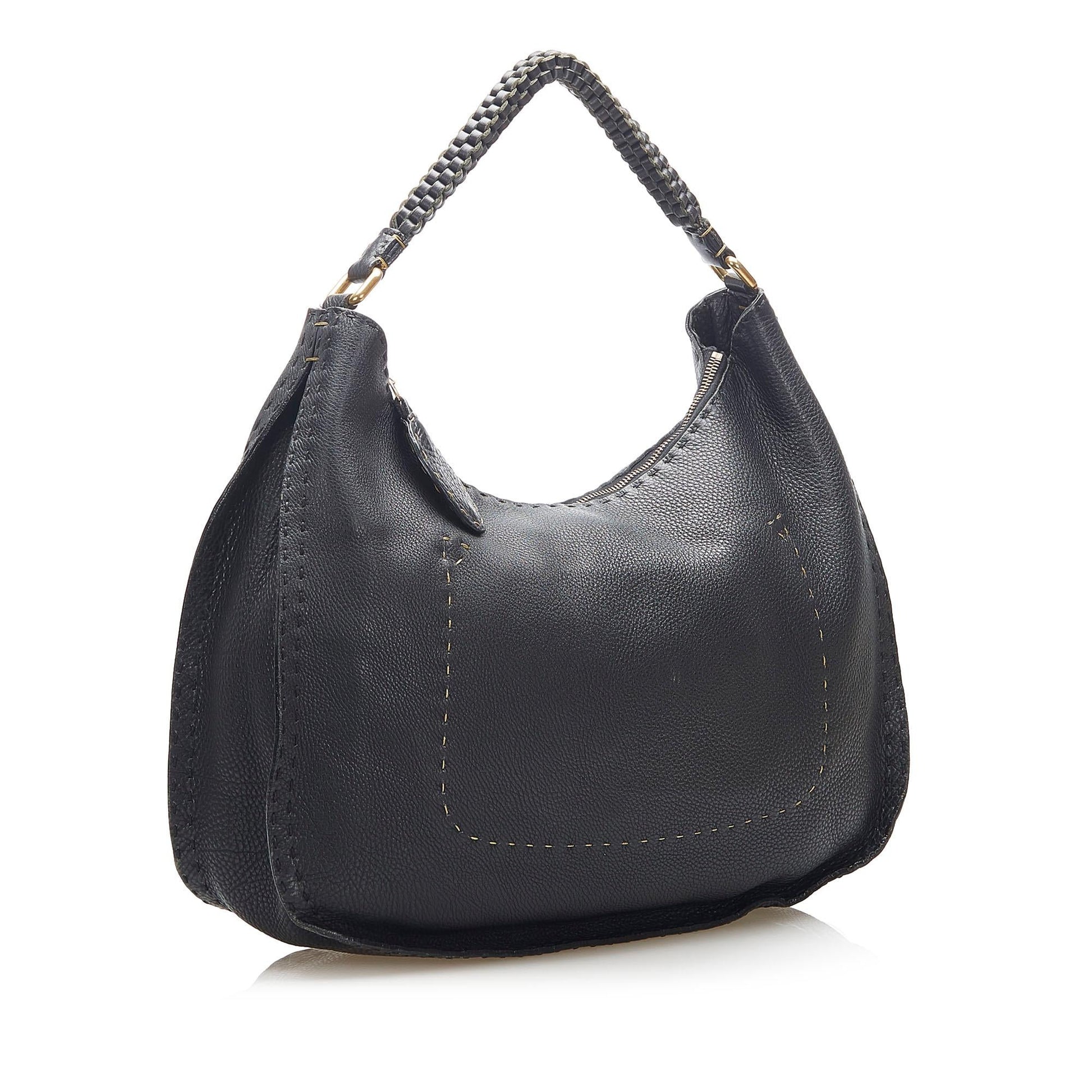 Fendi Selleria Shoulder Bag Shg Leather Bag Shg 22350