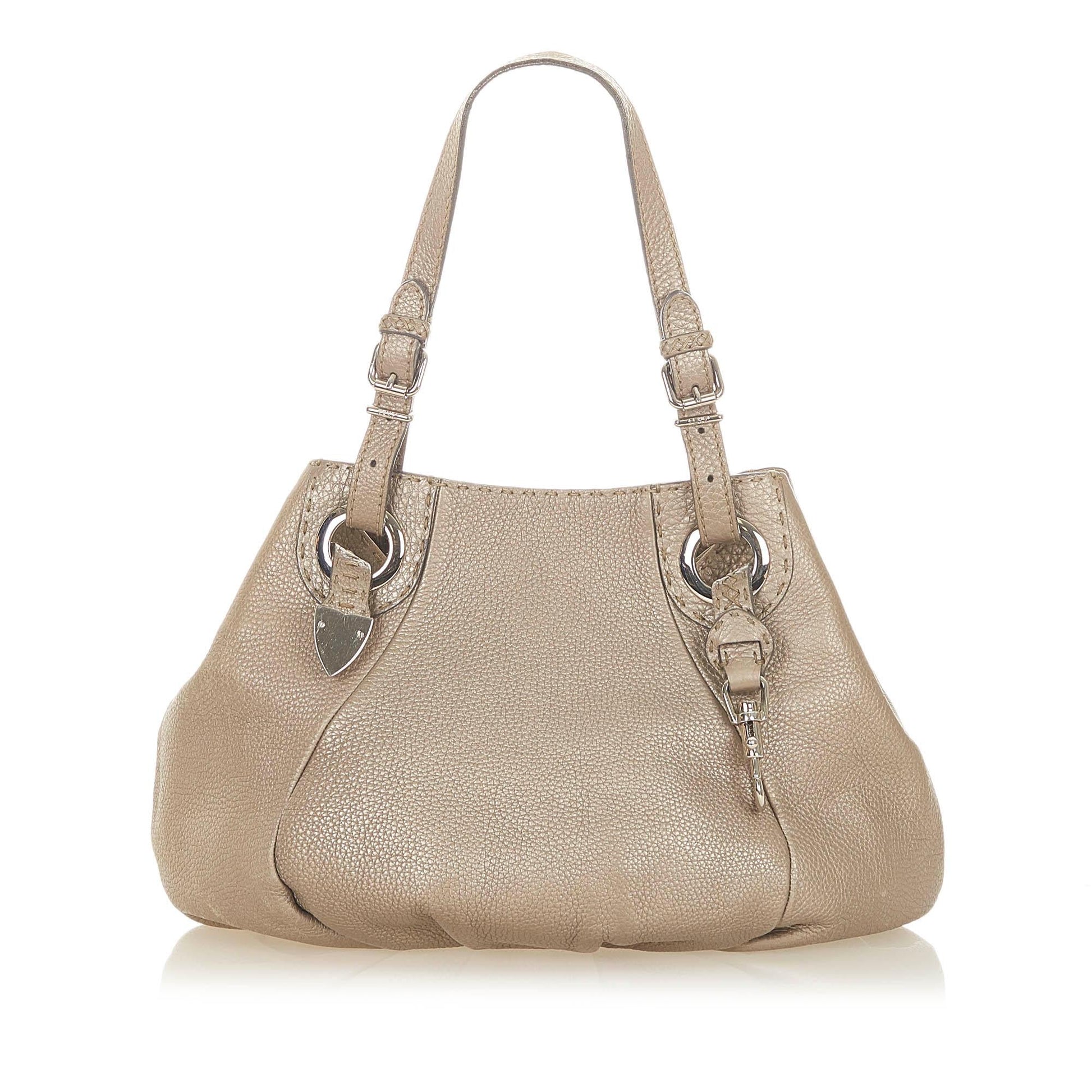 Fendi Selleria Shoulder Bag Shg Leather Bag Shg 31688