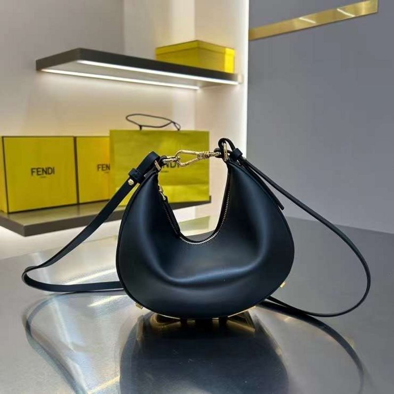 Fendi Armpit Bag Travel Bag Armpit Bag Bgmp1735