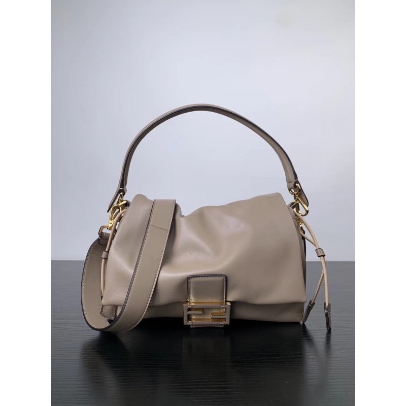 Fendi Baguette Cross Body Bag Shoulder Bag Body Bag Bg0525201