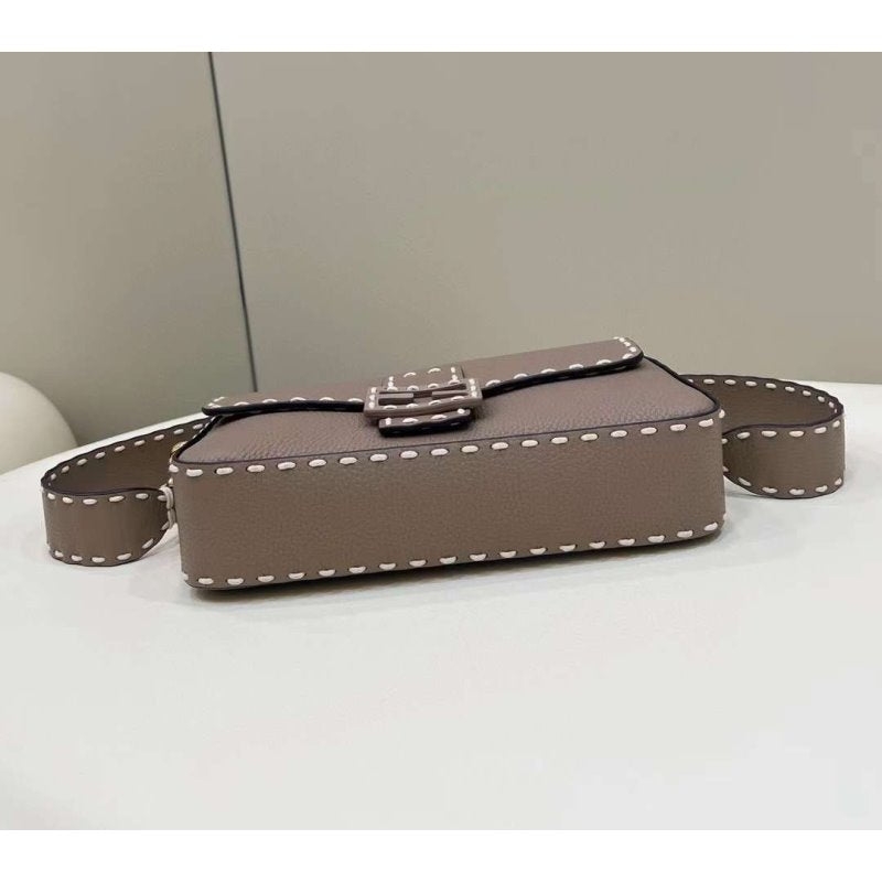 Fendi Baguette Hand Bag Shoulder Bag Hand Bag Bg02074