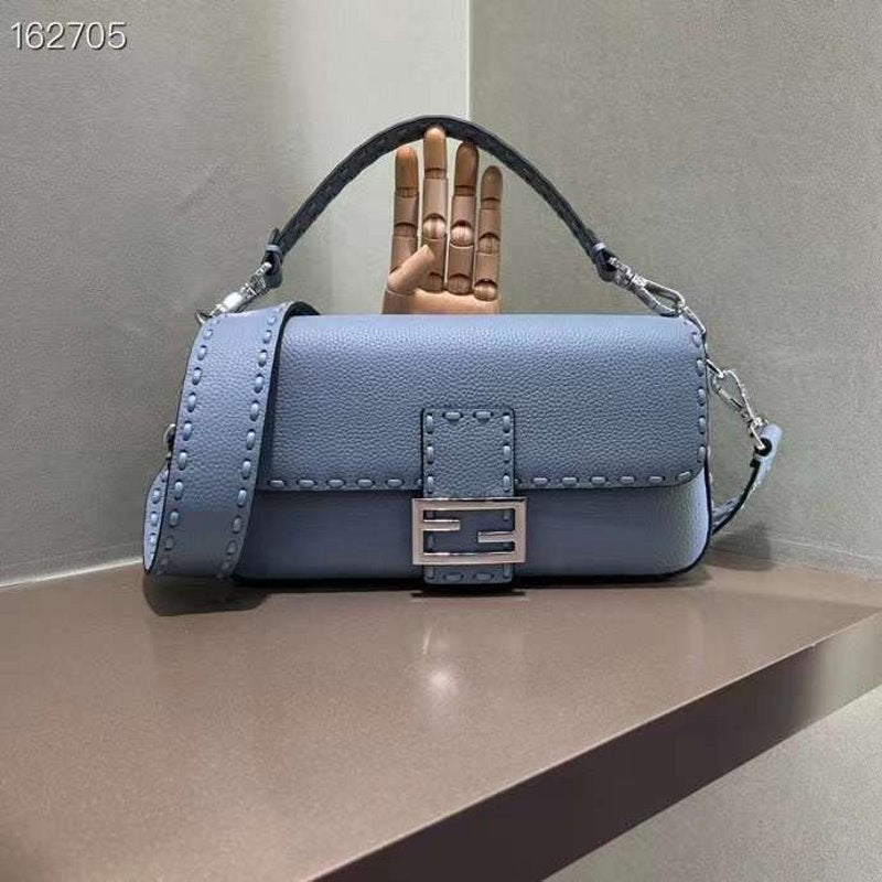 Fendi Baguette Hand Bag Shoulder Bag Hand Bag Bg02882