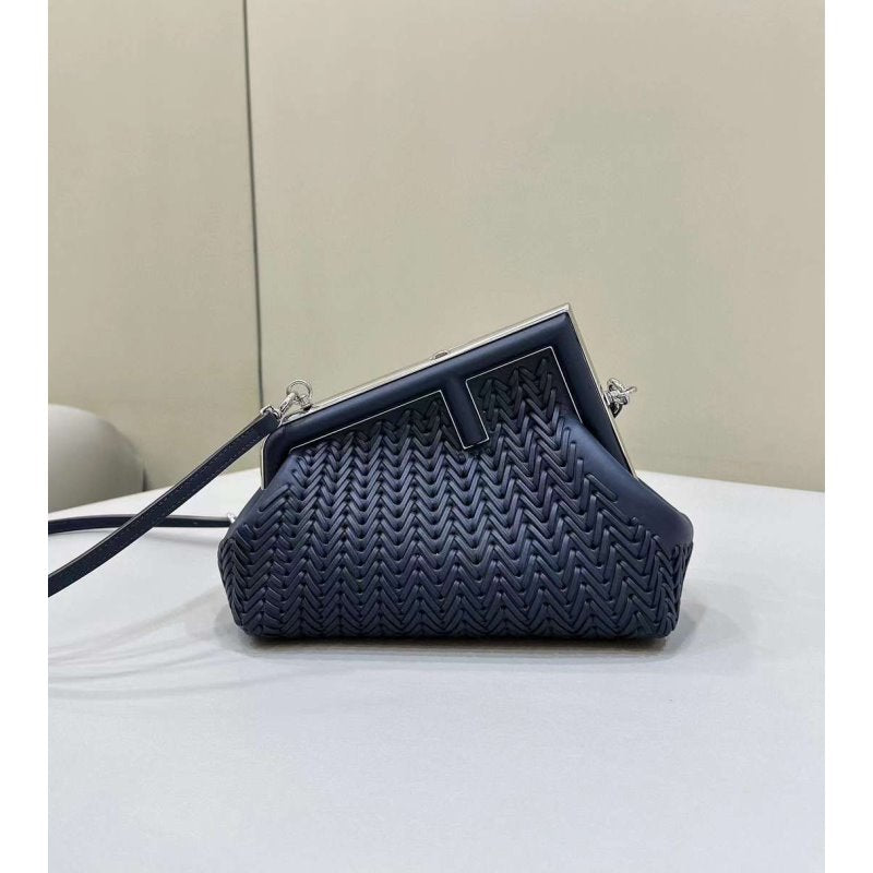 Fendi Shoulder Bag Shoulder Bag Bg02012