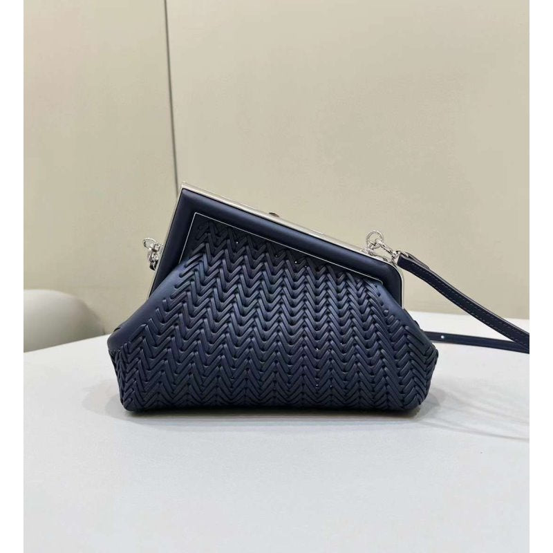 Fendi Shoulder Bag Shoulder Bag Bg02012