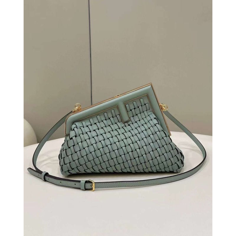 Fendi Shoulder Bag Shoulder Bag Bg02063