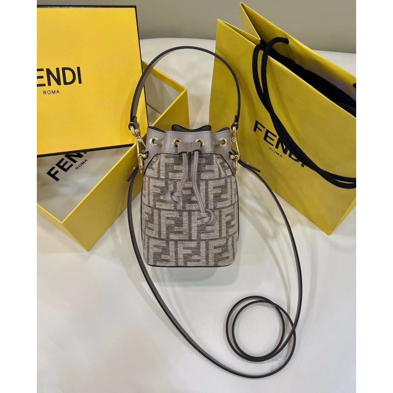 Fendi Mon Tresor Bag Travel Bag Tresor Bag Bg02058