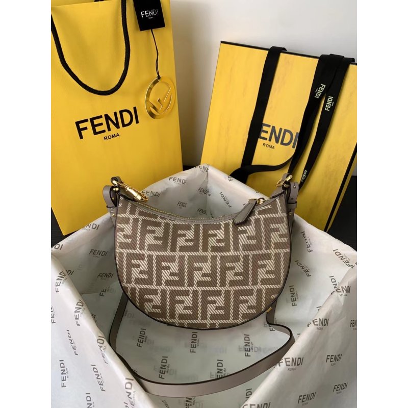 Fendi Moon Bag Travel Bag Moon Bag Bg0525185