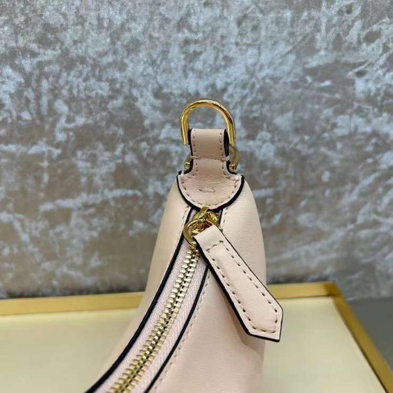 Fendi Praphy Armpit Bag Travel Bag Armpit Bag Bgmp1914