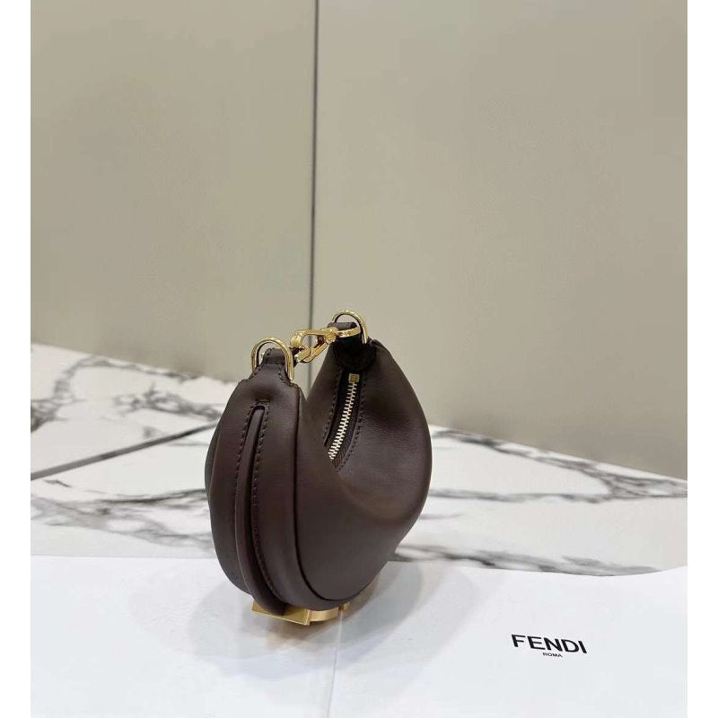 Fendi Shoulder Bag Shoulder Bag Bg030562