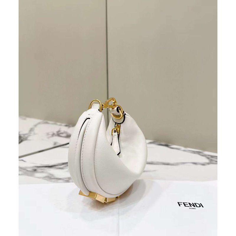 Fendi Shoulder Bag Shoulder Bag Bg030565