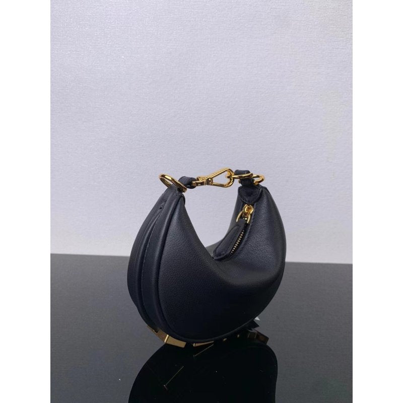 Fendi Underarm Bag Travel Bag Underarm Bag Bg0525195