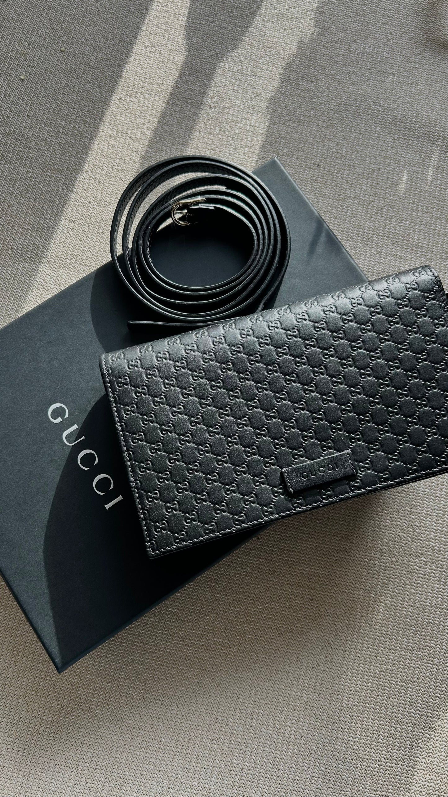 GUCCI GG Emblem WOC Leather Black