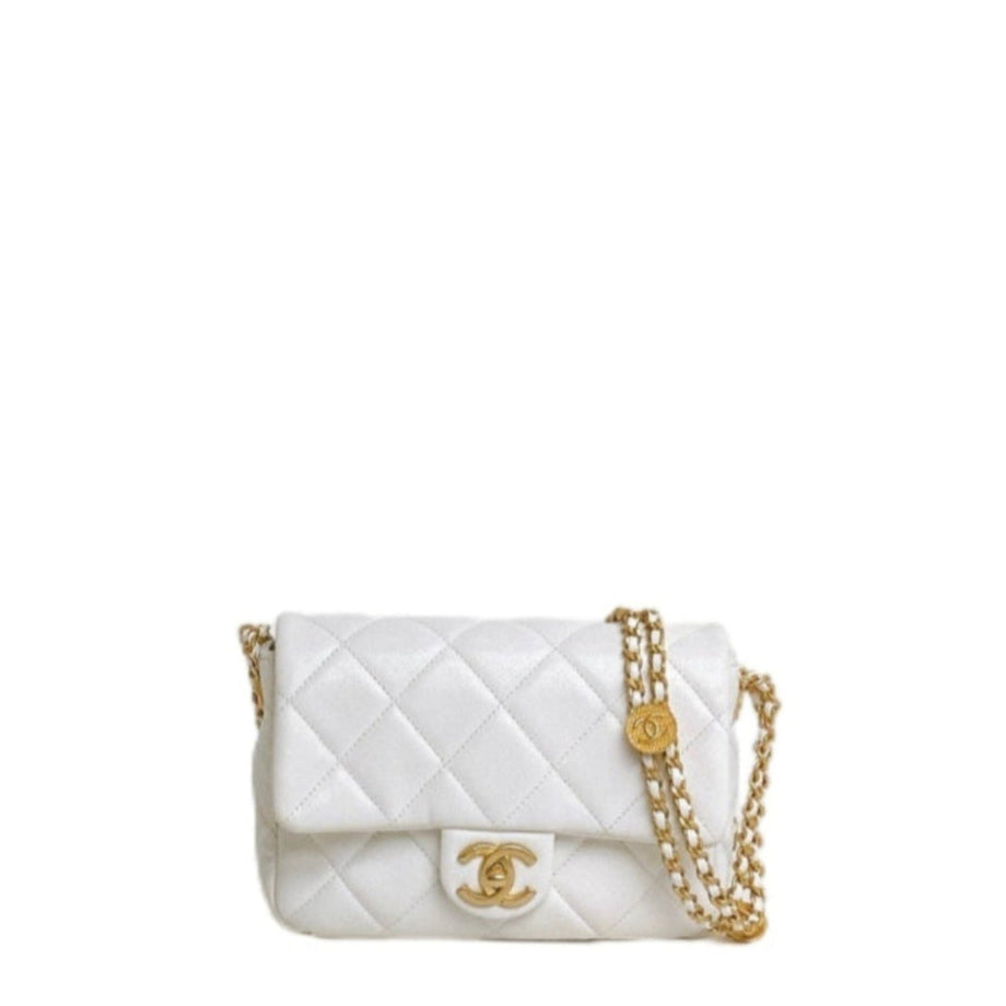 Chanel Flap Coin in White Handbag