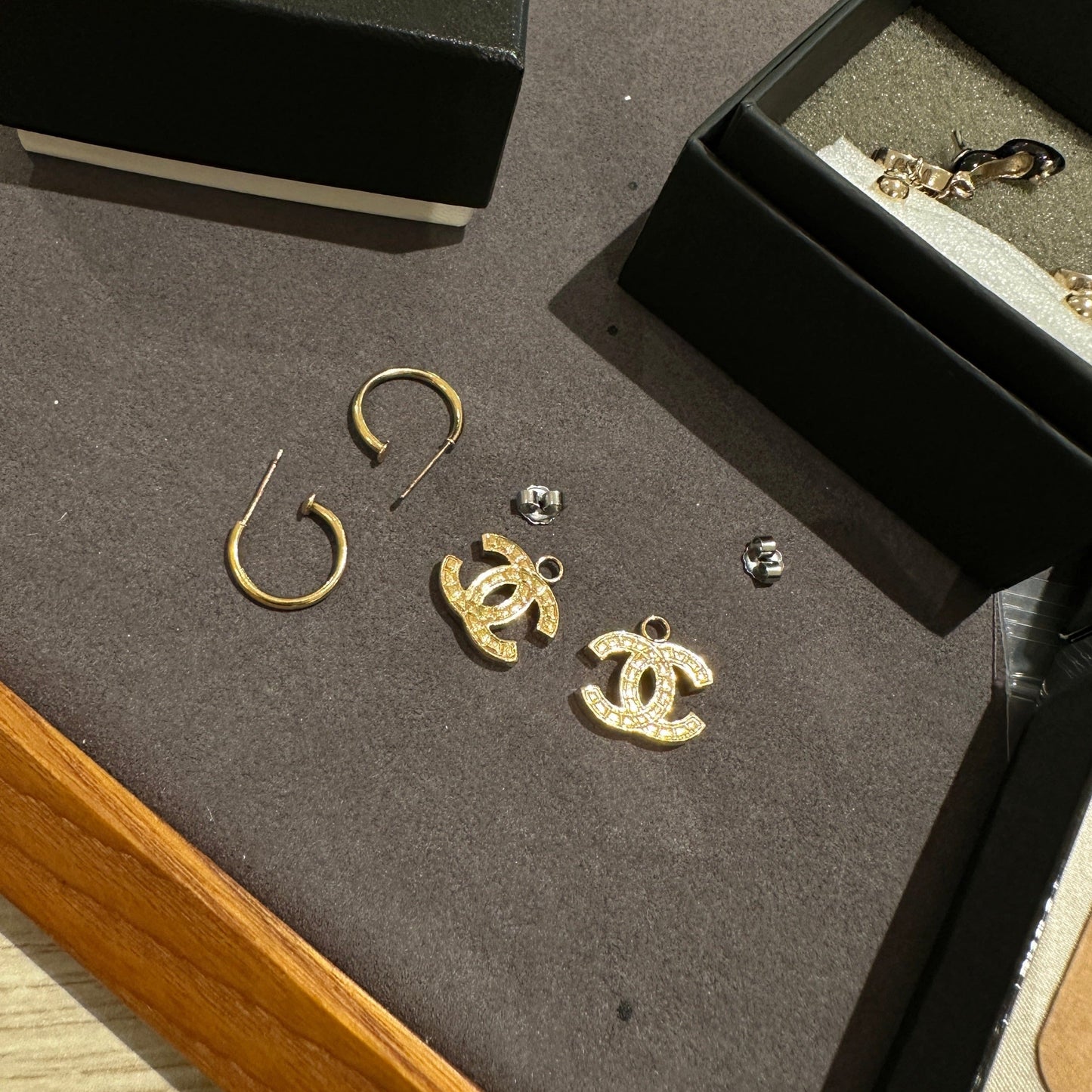 Chanel   earrings