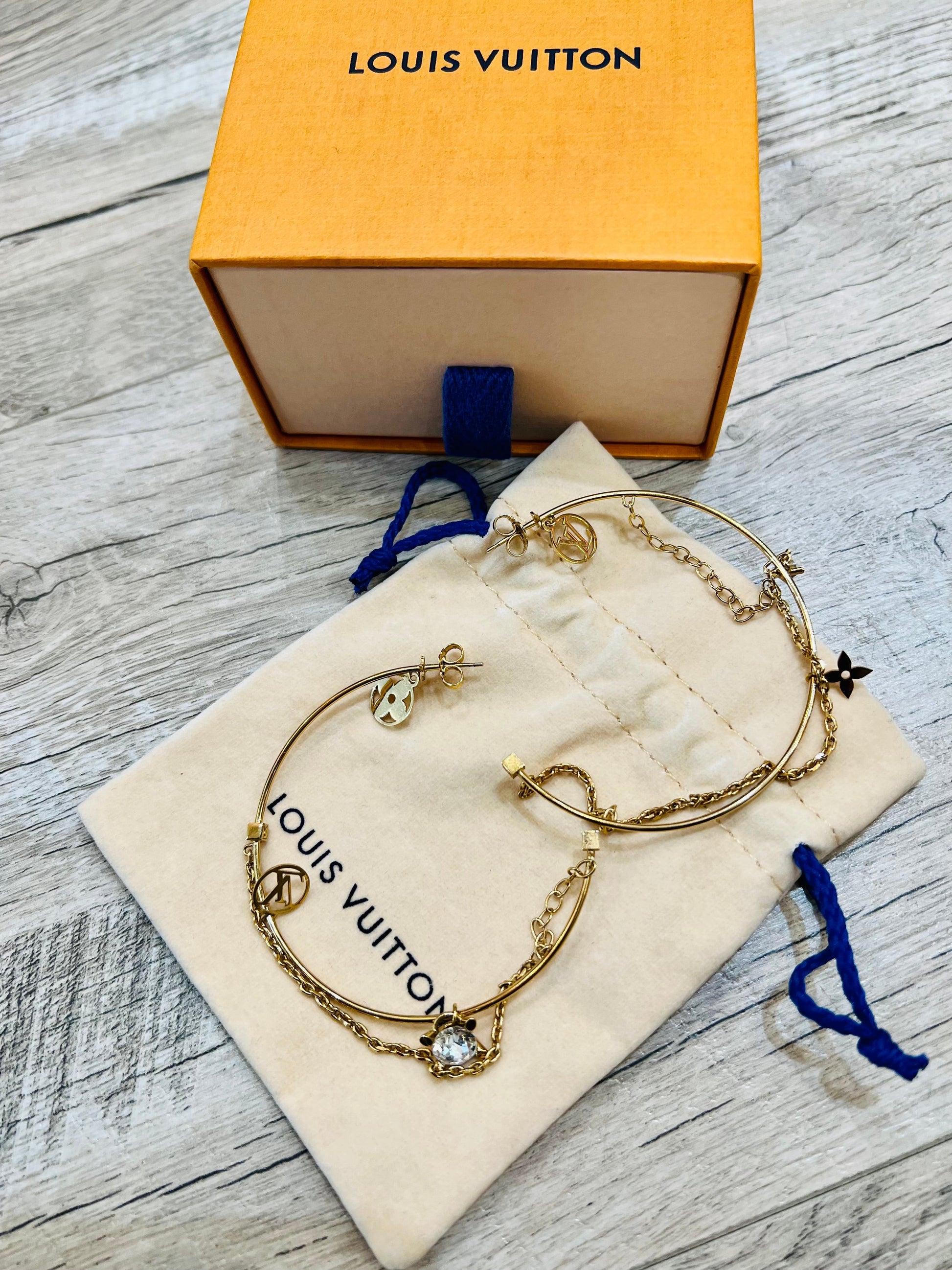 Louis Vuitton Monogram Hoops Earrings Charms & Chains Jewelry Accessory