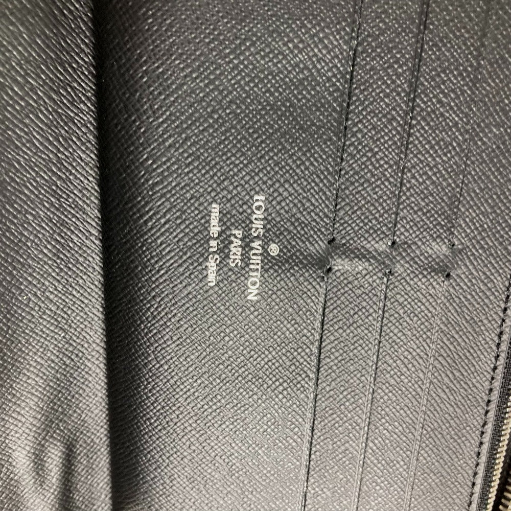 Louis Vuitton Long Purse M30056 Taiga Leather Black Wallet Case