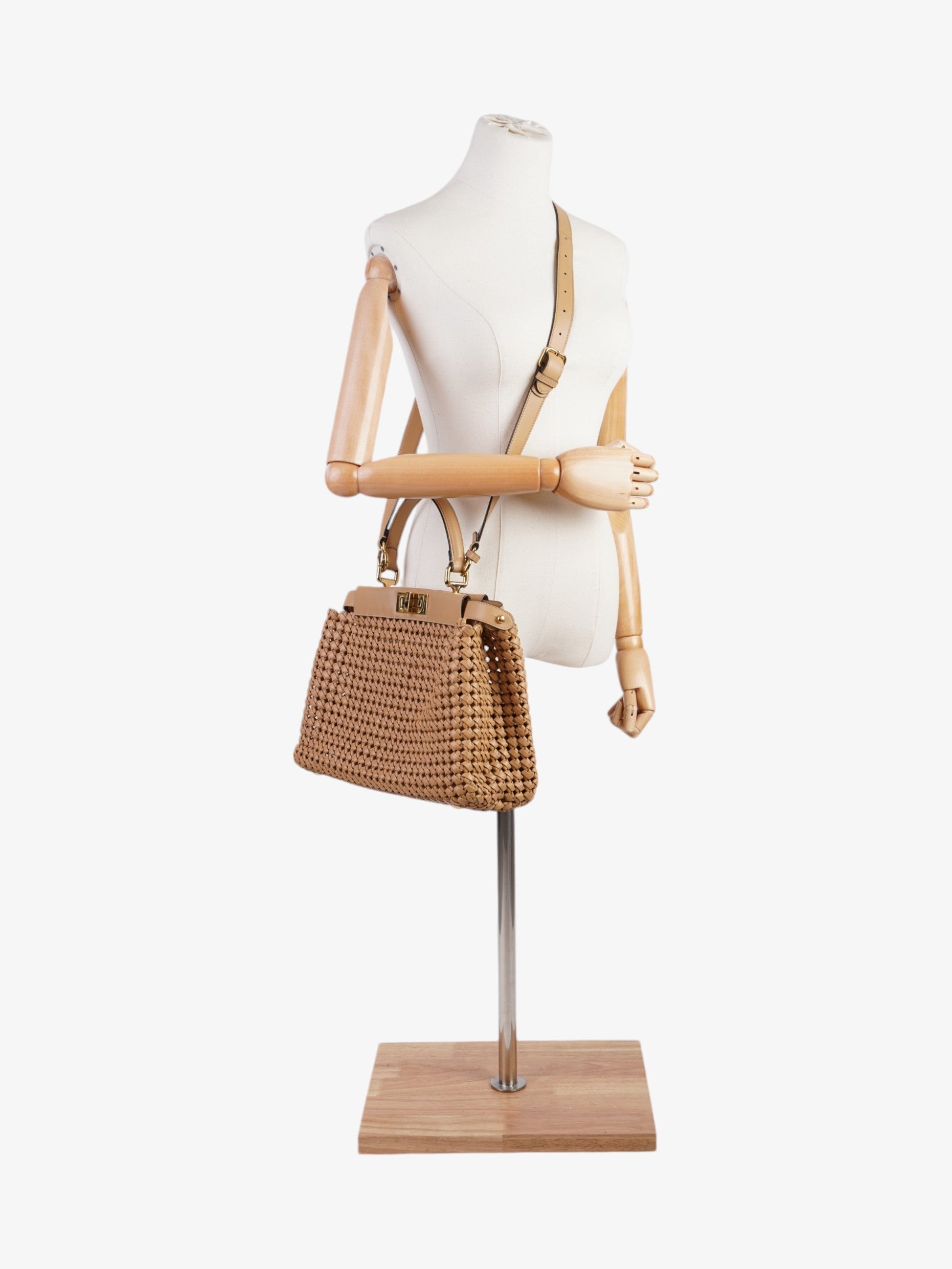 Fendi Peekaboo Shoulder Bag Leather Tan Medium