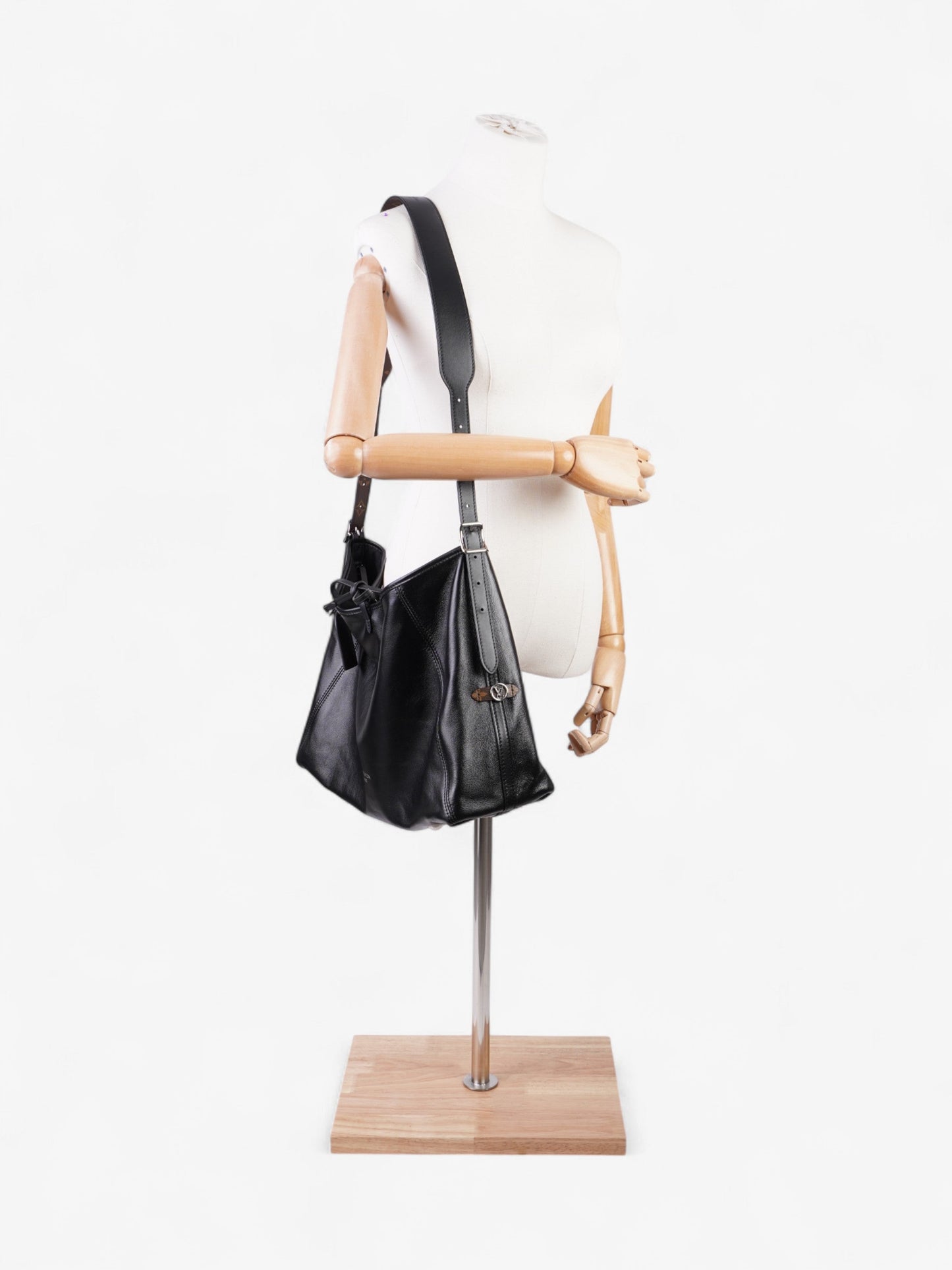 Louis Vuitton CarryAll Vibe MM Monogram Leather Black Handbag