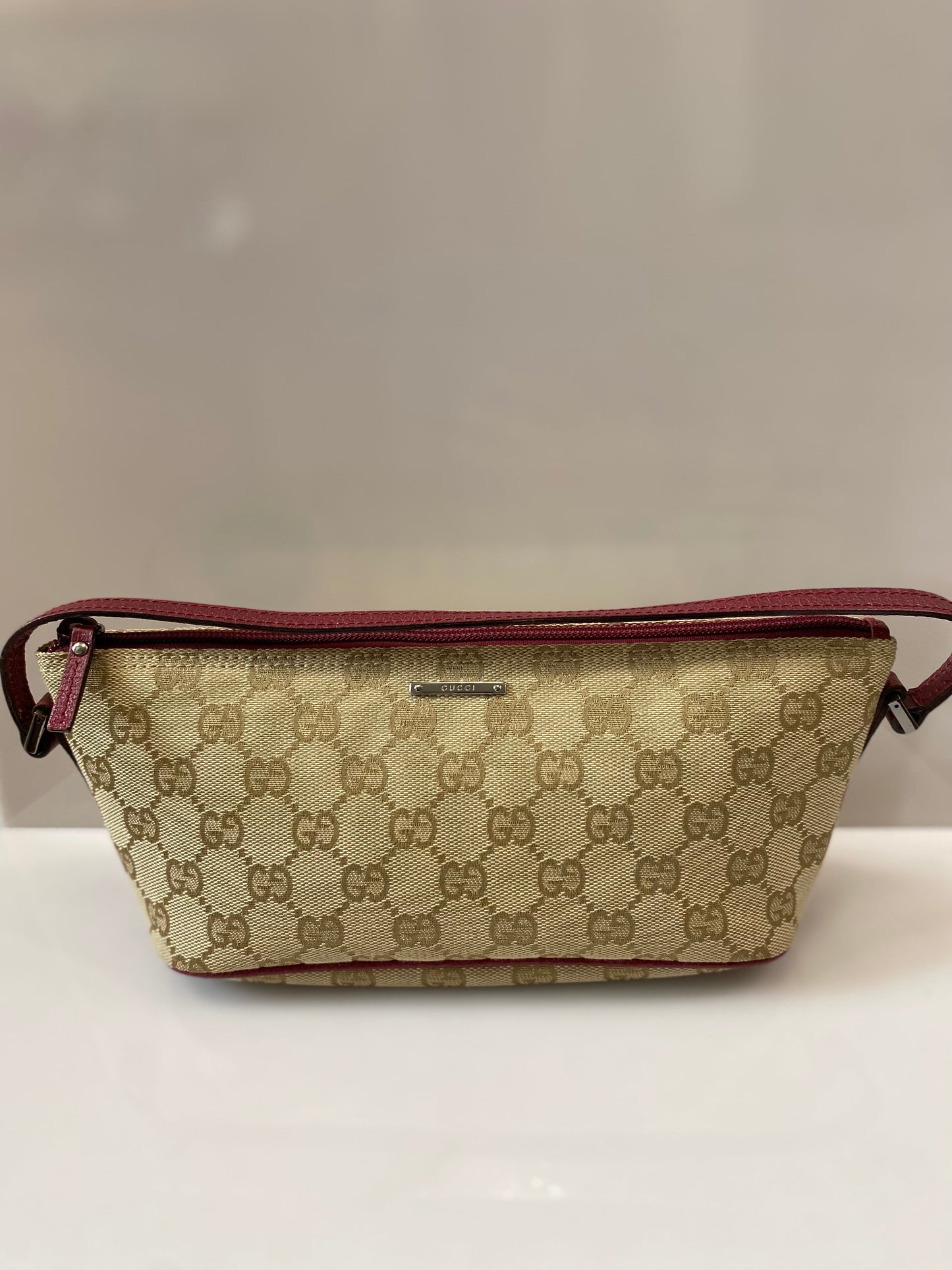 Gucci GG BOAT POCHETTE Canvas Travel Bag