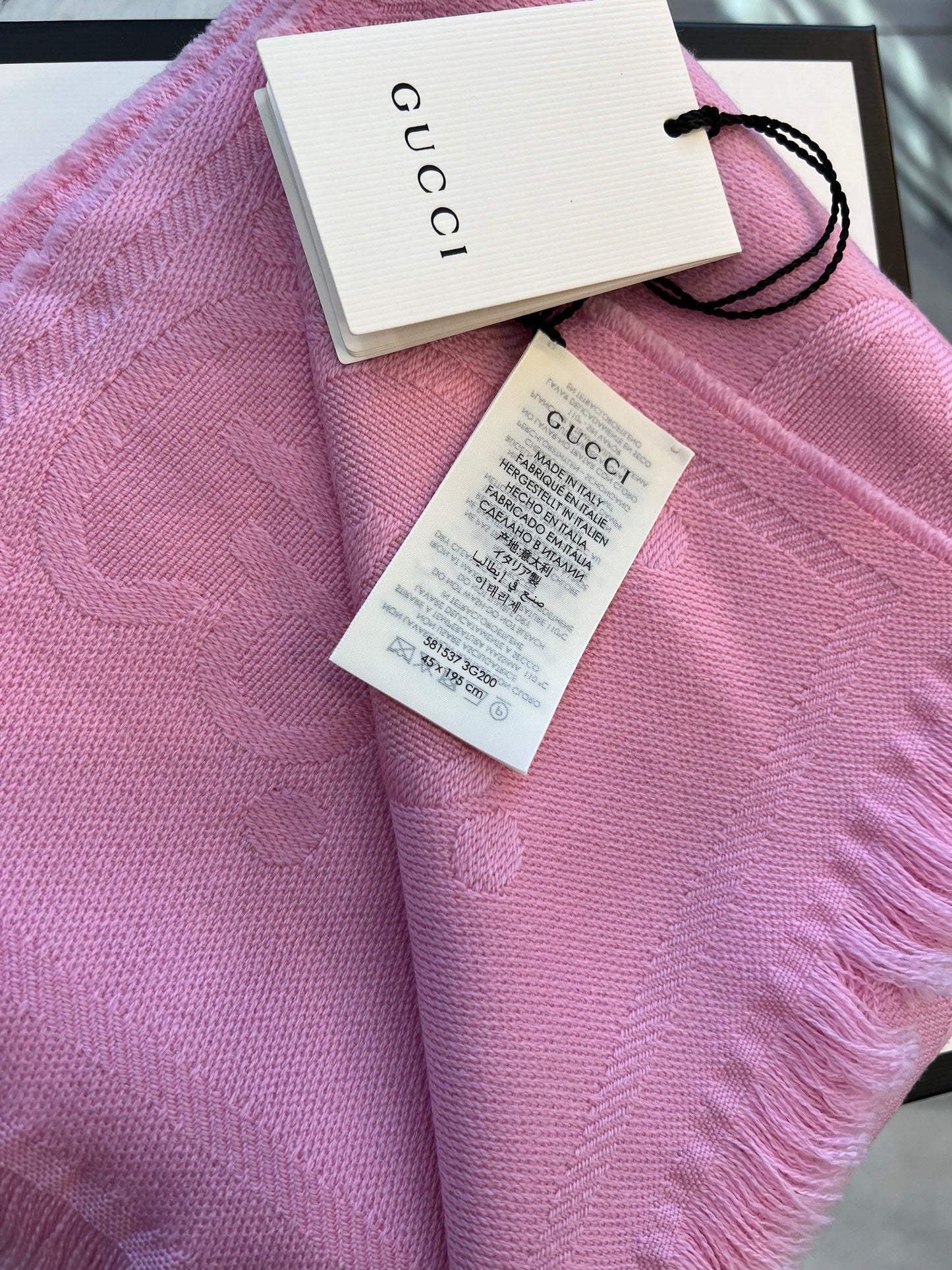 Gucci GG SCARF Monogram