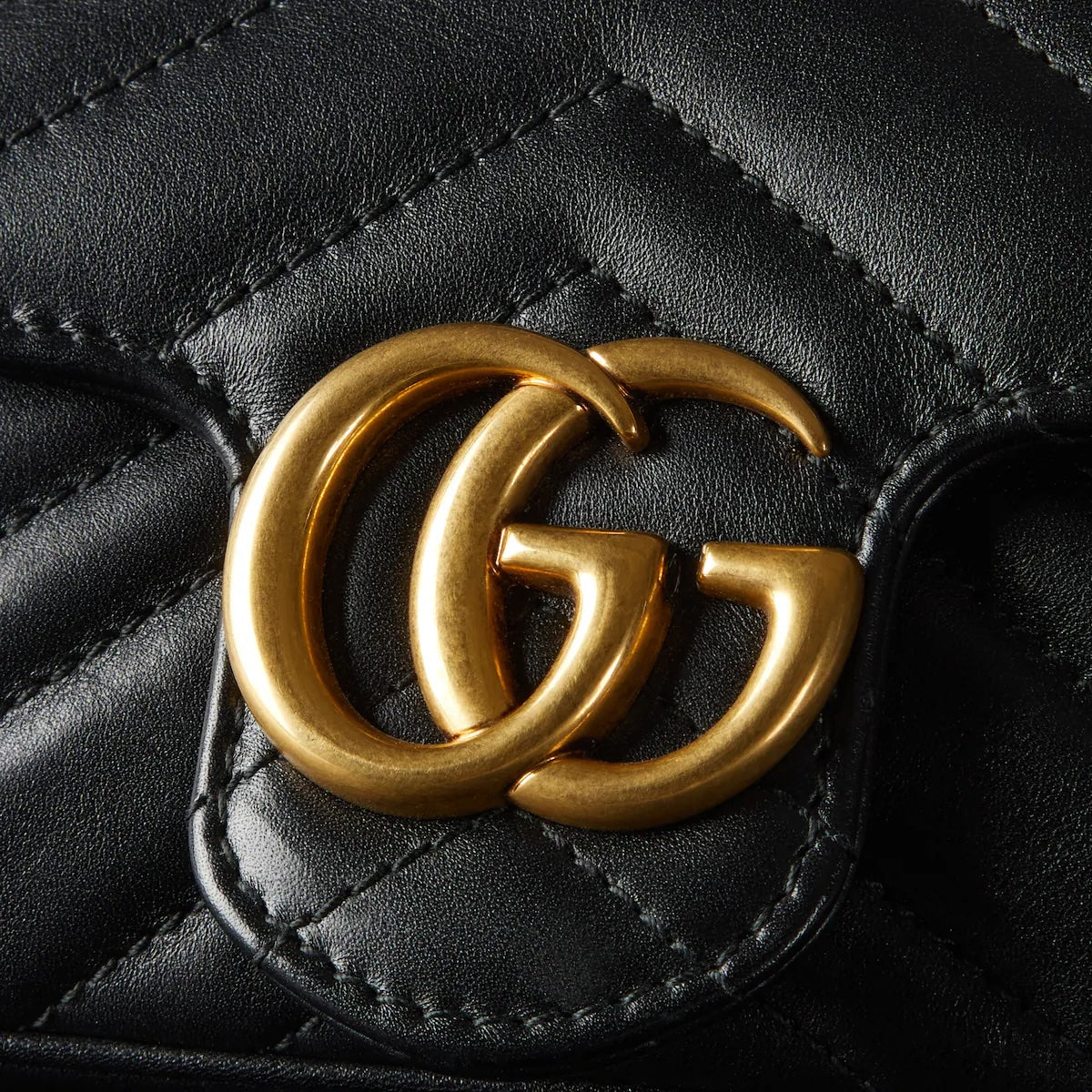 Gucci GG MARMONT SUPER Leather Calfskin Mini Chain Travel Bag