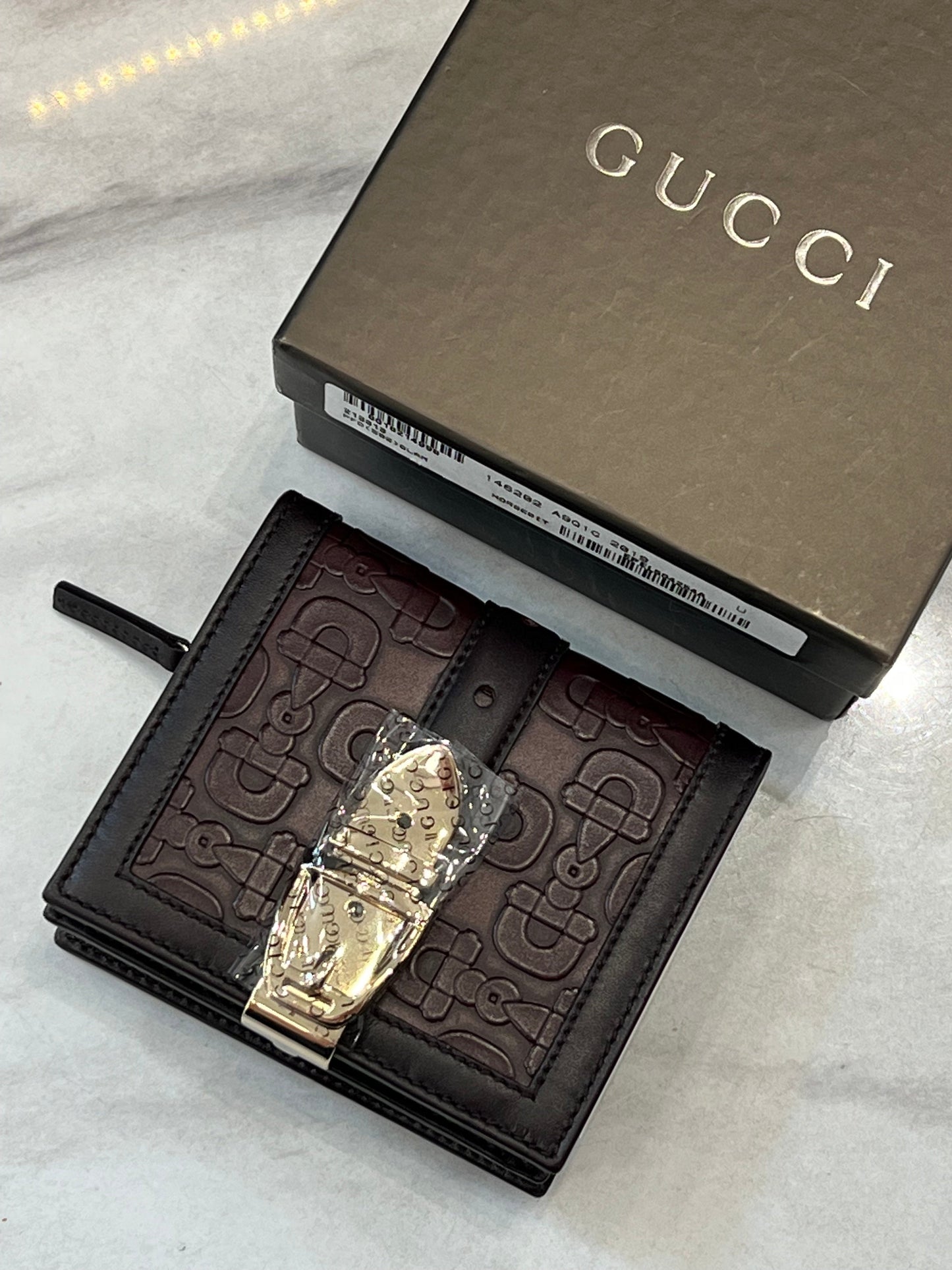 Gucci GG COMPACT Leather Wallet Case