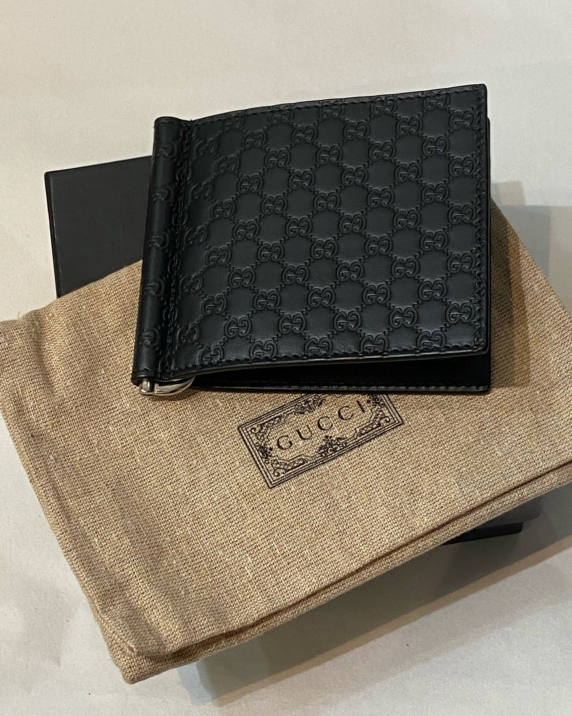 Gucci Microguccissima Leather Wallet Case