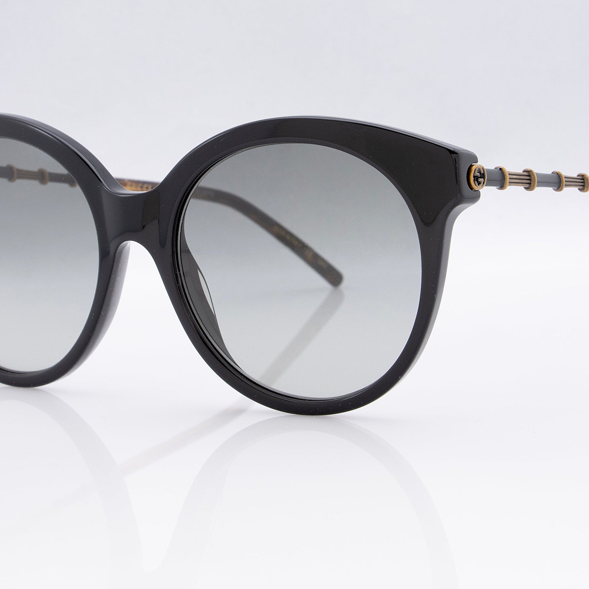 Gucci Bamboo Effect Interlocking G Round Black Brown Gold Accessory