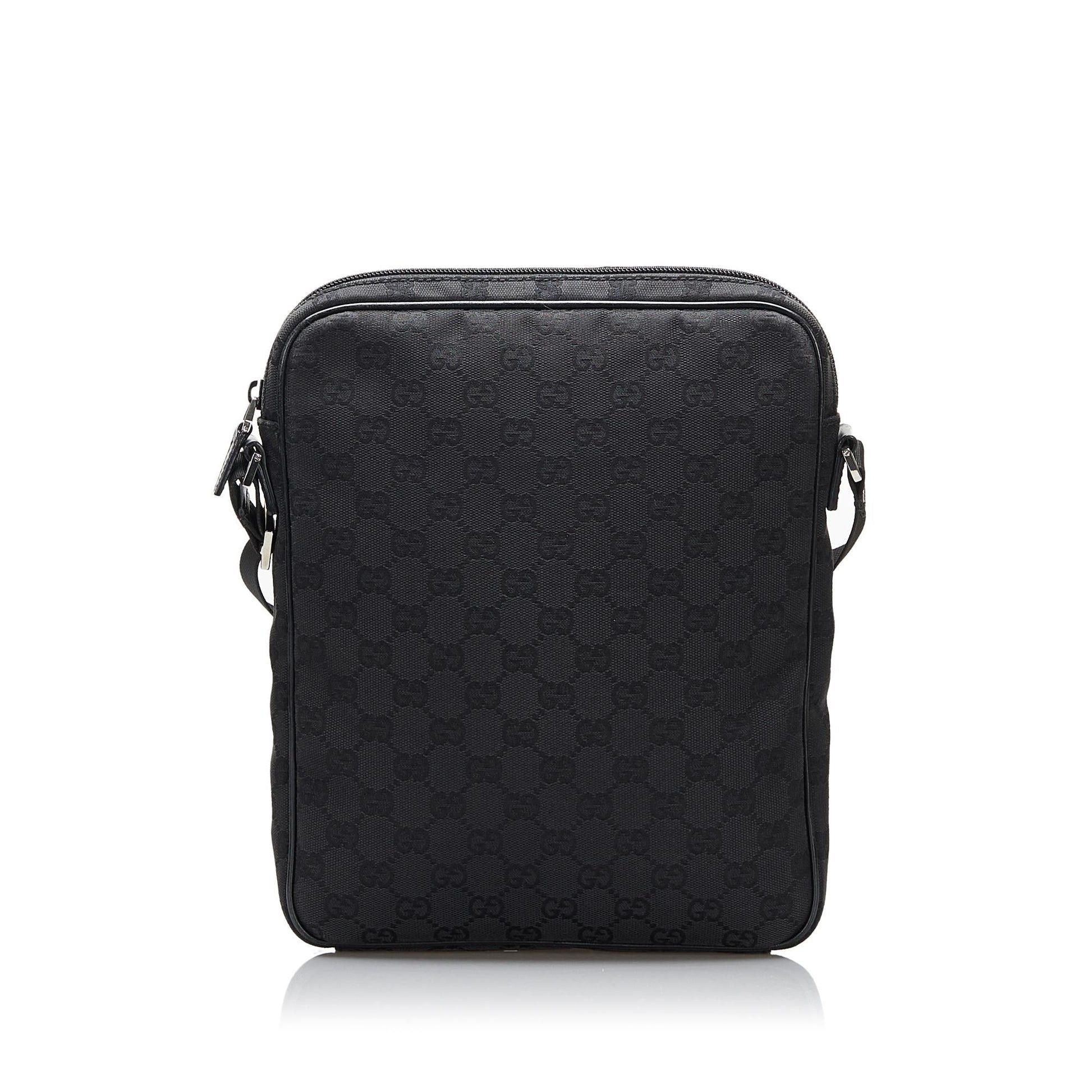 Gucci GG SHG-z4ByfH Canvas Black Crossbody Bag