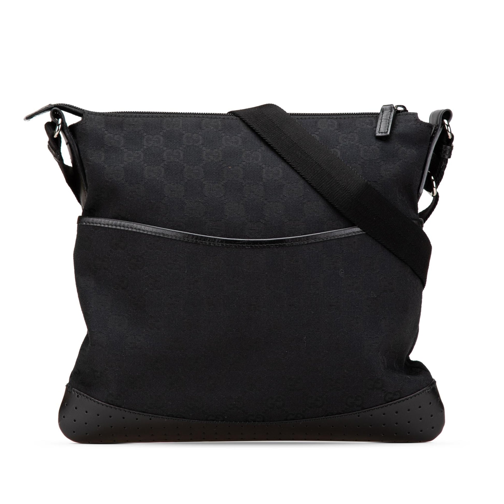 Gucci GG Canvas Calf Black Crossbody Bag Crossbody 41