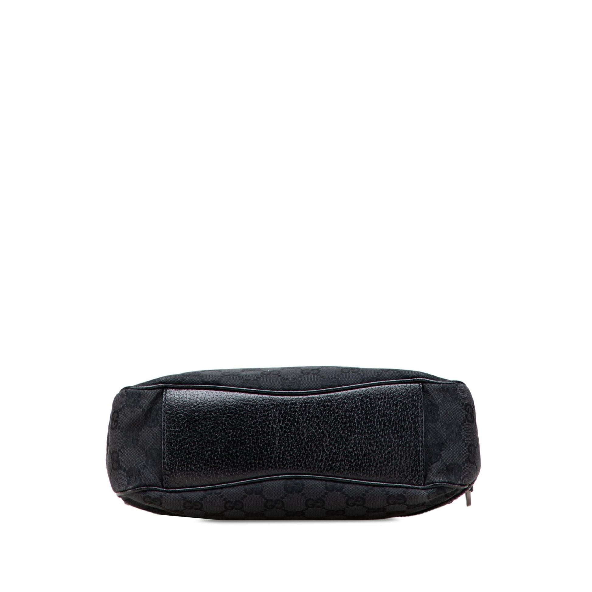 Gucci GG Canvas Shoulder Bag Bag 30