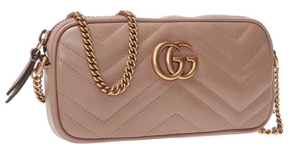 Gucci GG Marmont MatelassÃ© on a Matelasse Chain Wallet Case
