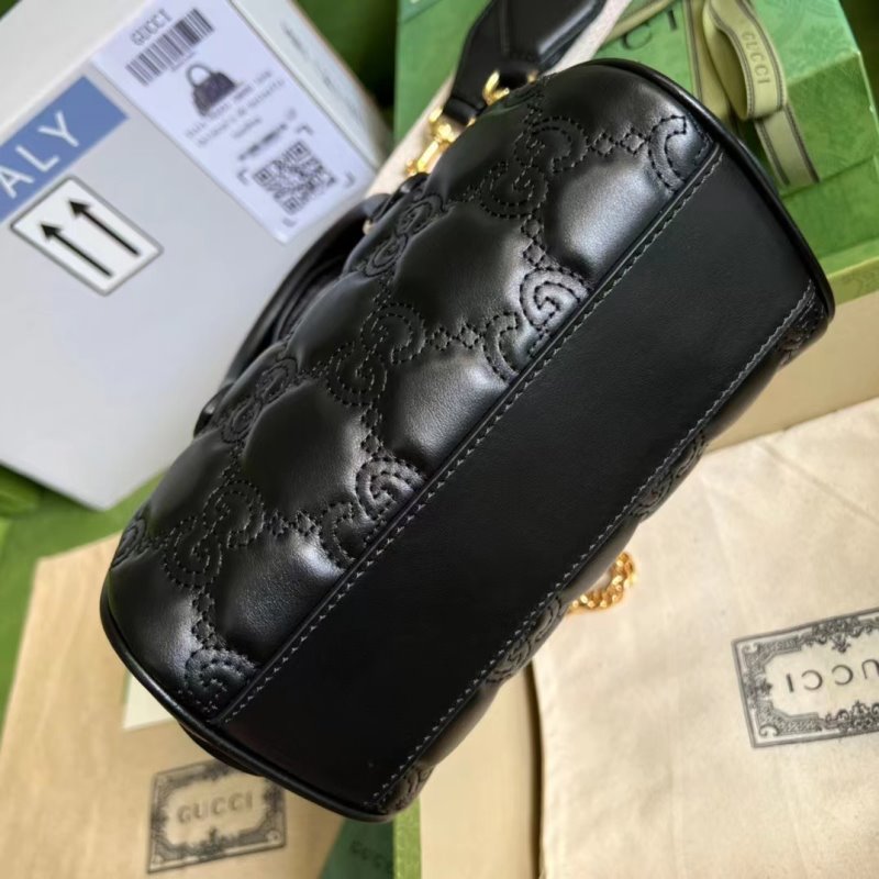 Gucci Shoulder Bag Matelasse Bag Bgu00710