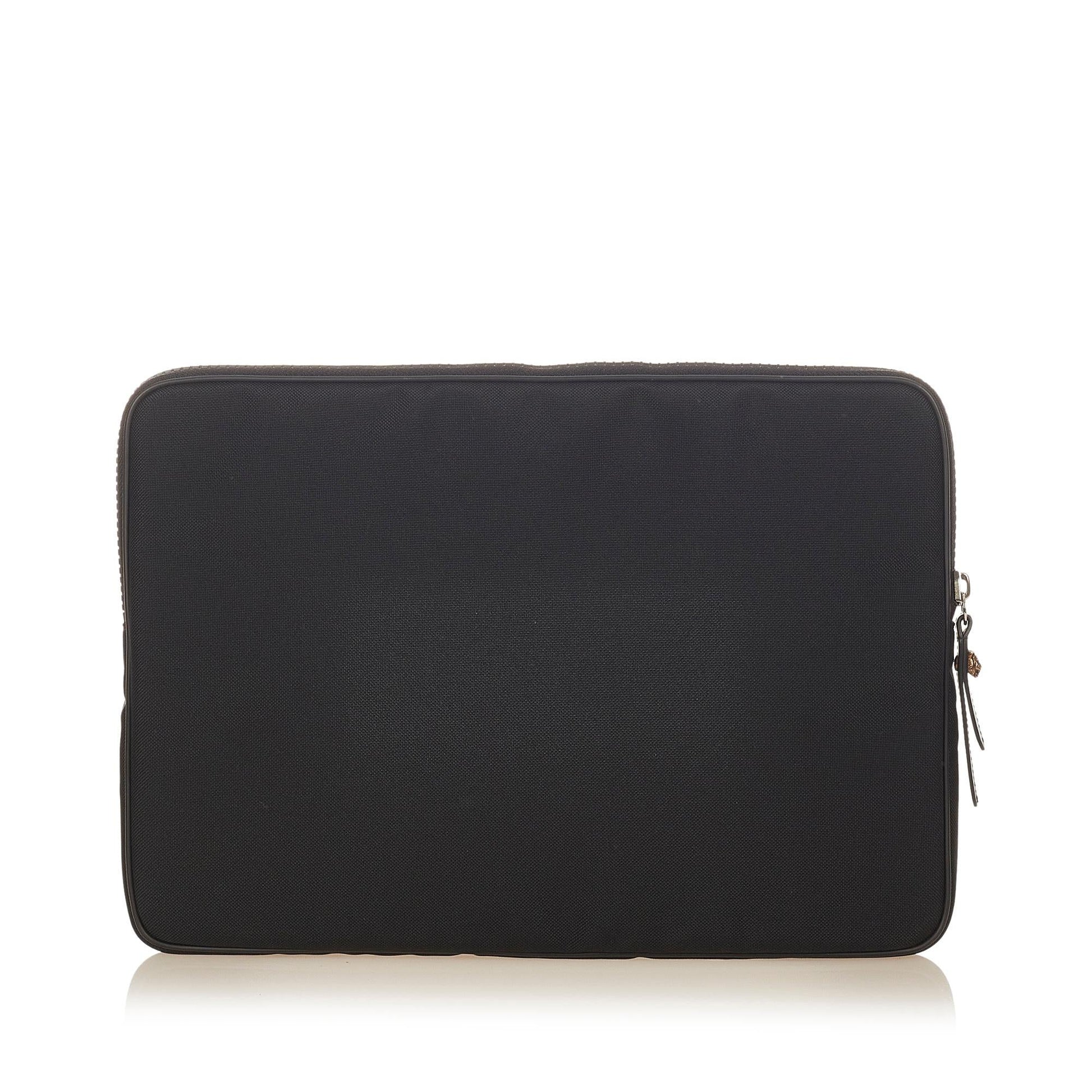 Gucci LAveugle Par Amour SHG Nylon Black Clutch Bag Bag Shg