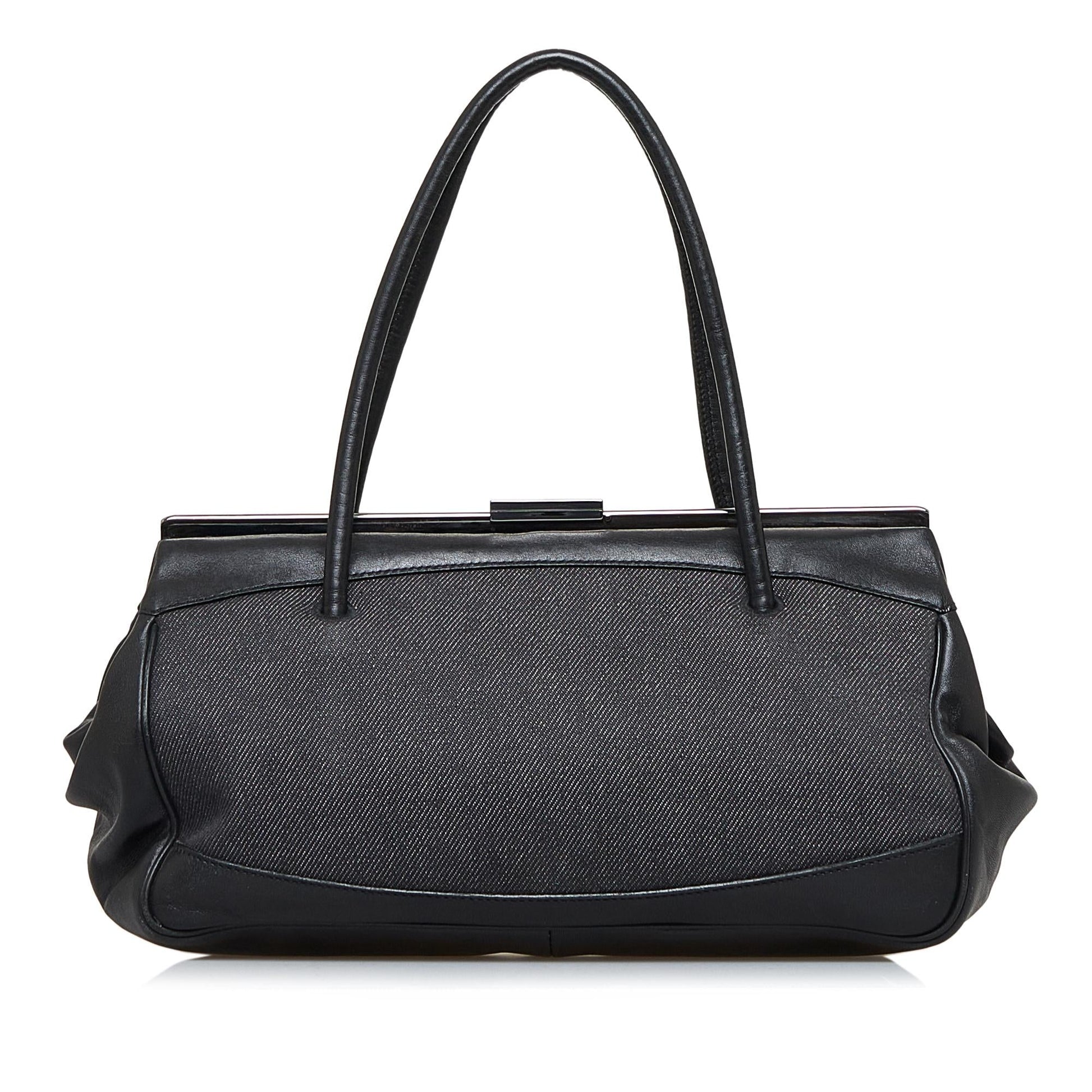 Gucci SHG-TQUw9S Leather Calf Black Satchel Bag