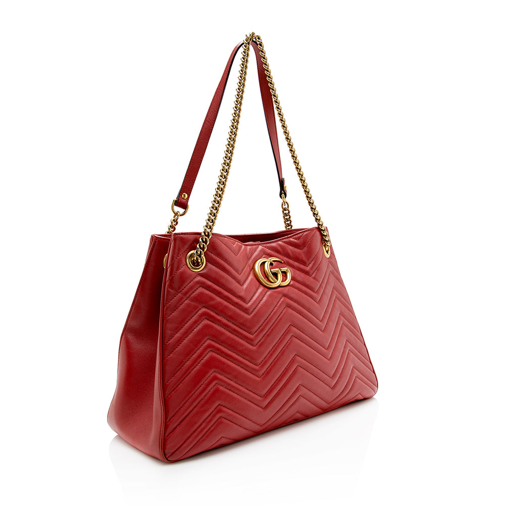 Gucci GG Marmont SHF Matelasse Leather Red Medium Shoulder Bag