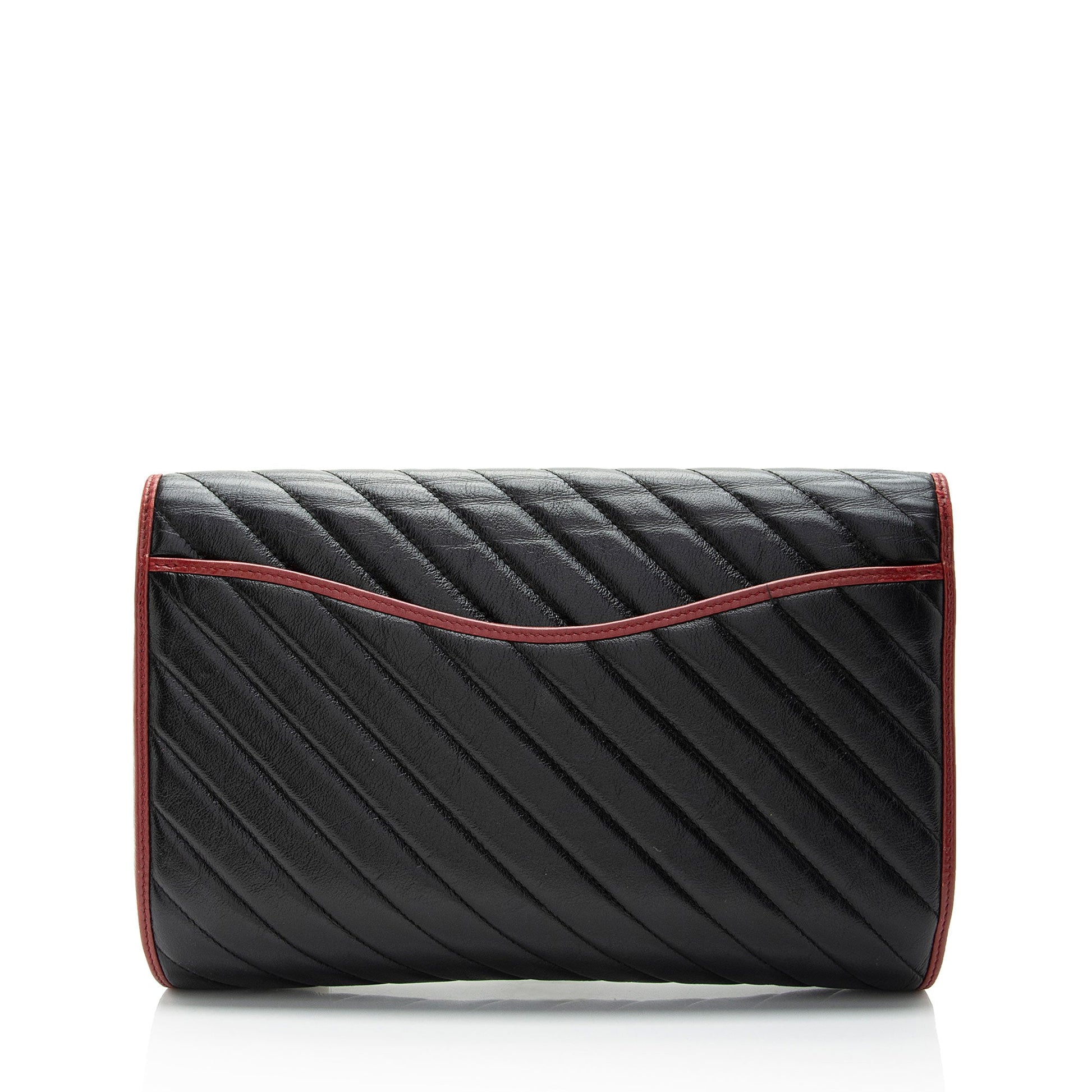 Gucci Torchon GG Marmont SHF-GnVwkR Matelasse Leather Black Red Clutch Bag